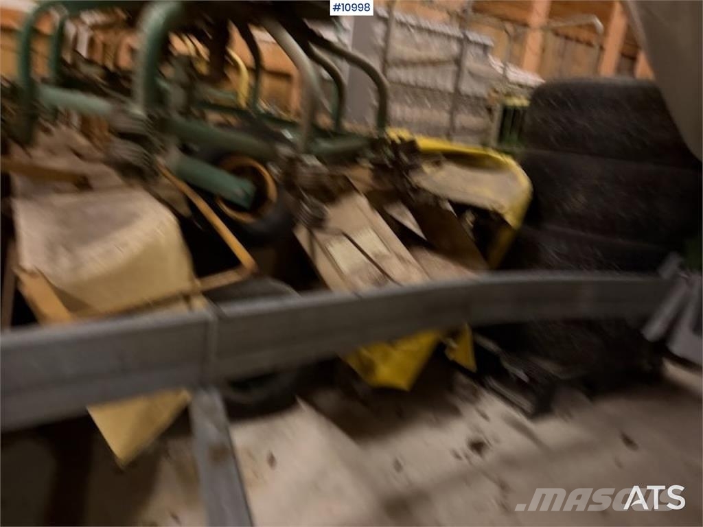  Serigstad Forhøster معدات أخرى للحصاد