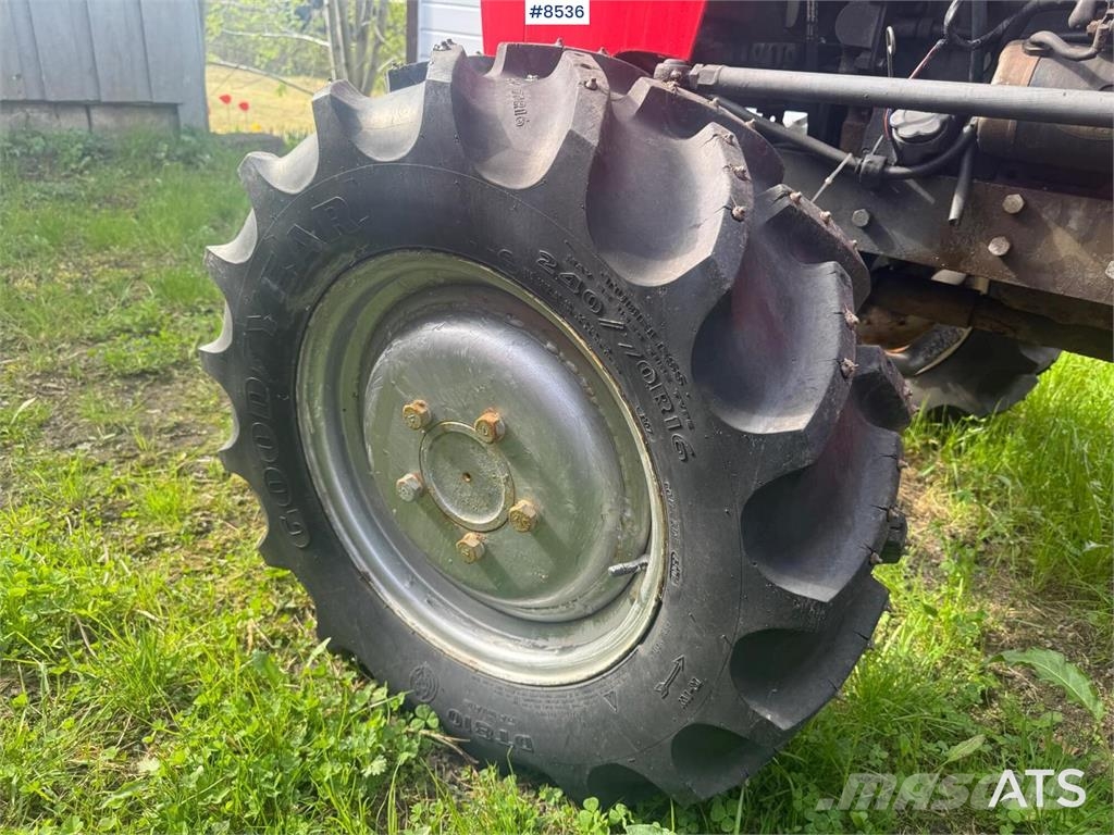 Shibaura SE3040 4x4 Tratores Agrícolas usados