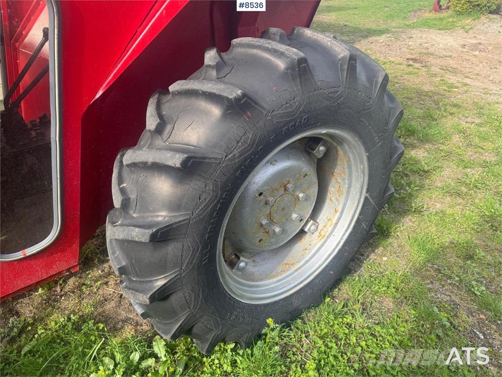 Shibaura SE3040 4x4 Tratores Agrícolas usados