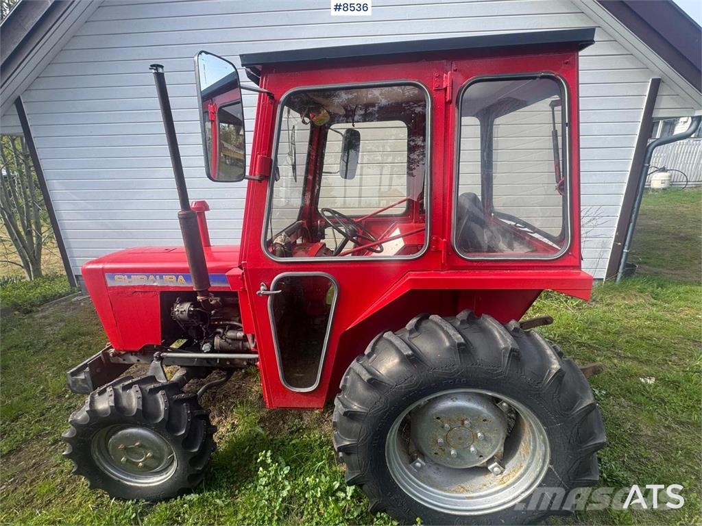 Shibaura SE3040 4x4 Tratores Agrícolas usados