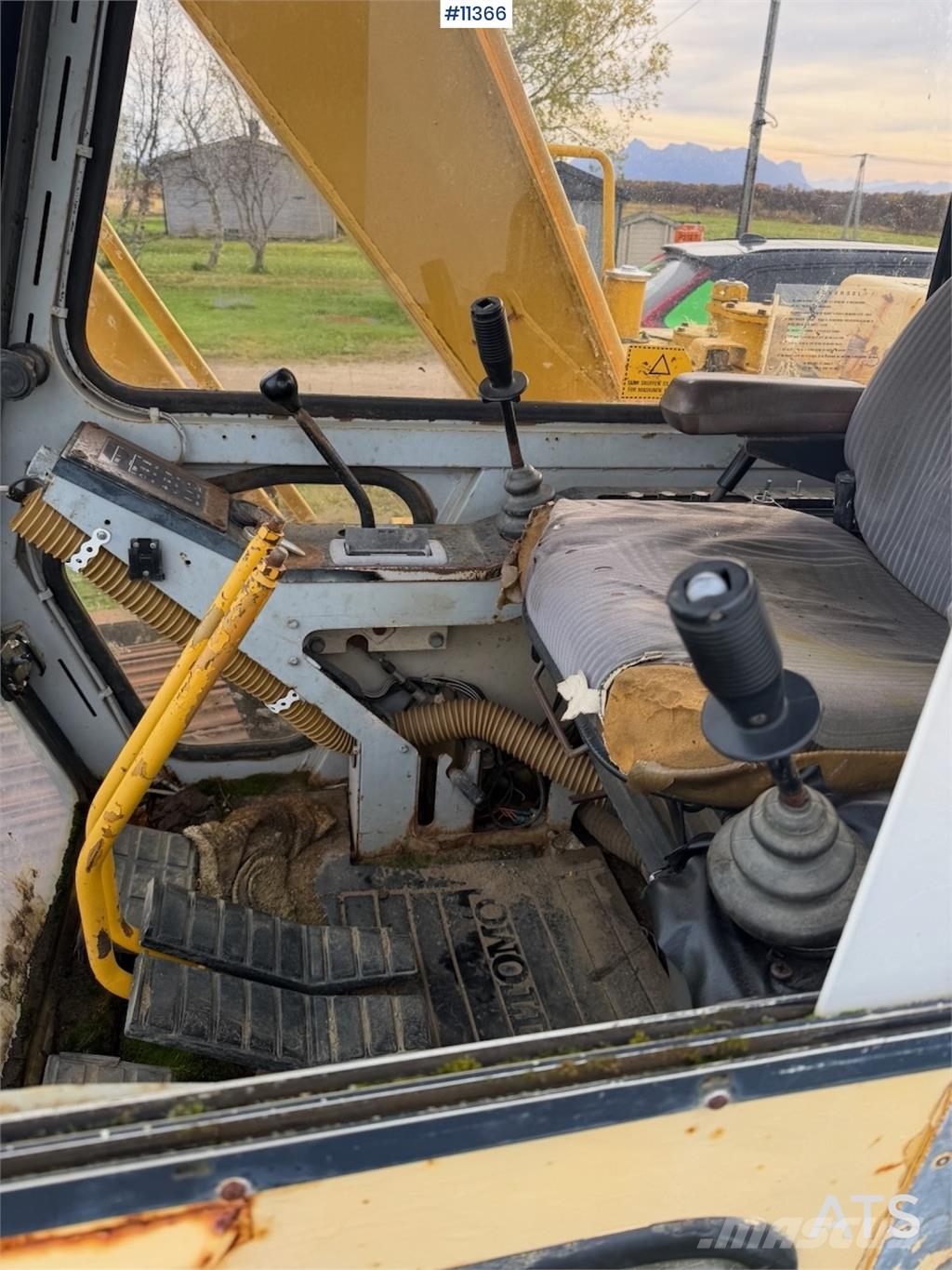 Simitomo LS-1600 FJ Beltegraver
