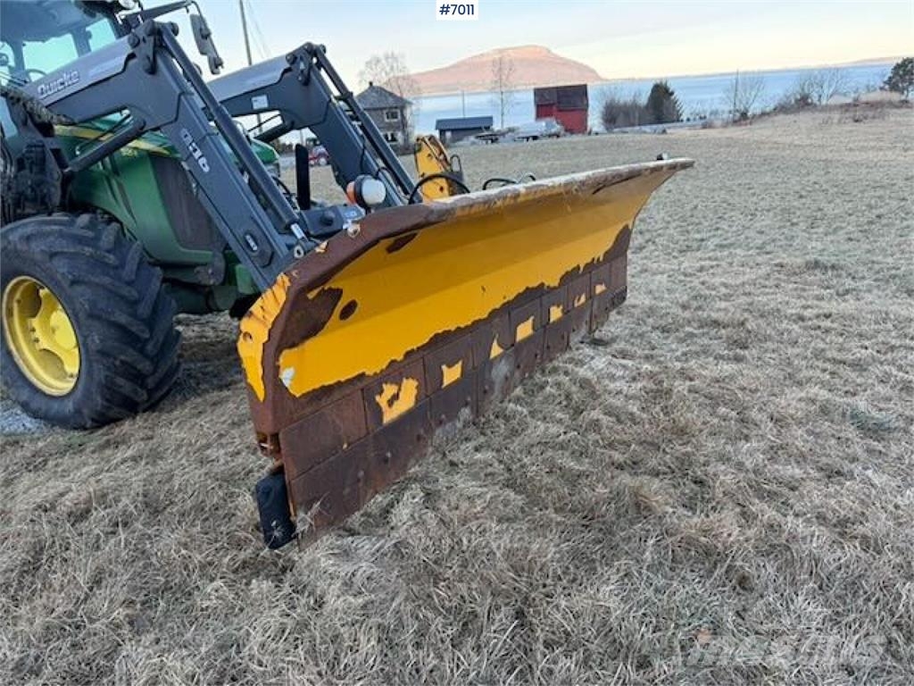 Snowline 3210 Sneeuwschuivers en -ploegen