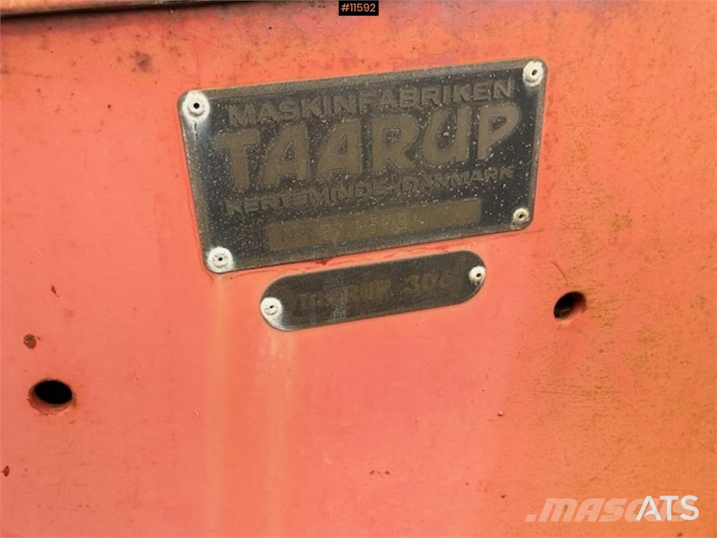 Taarup 306 Друга техника за жънене