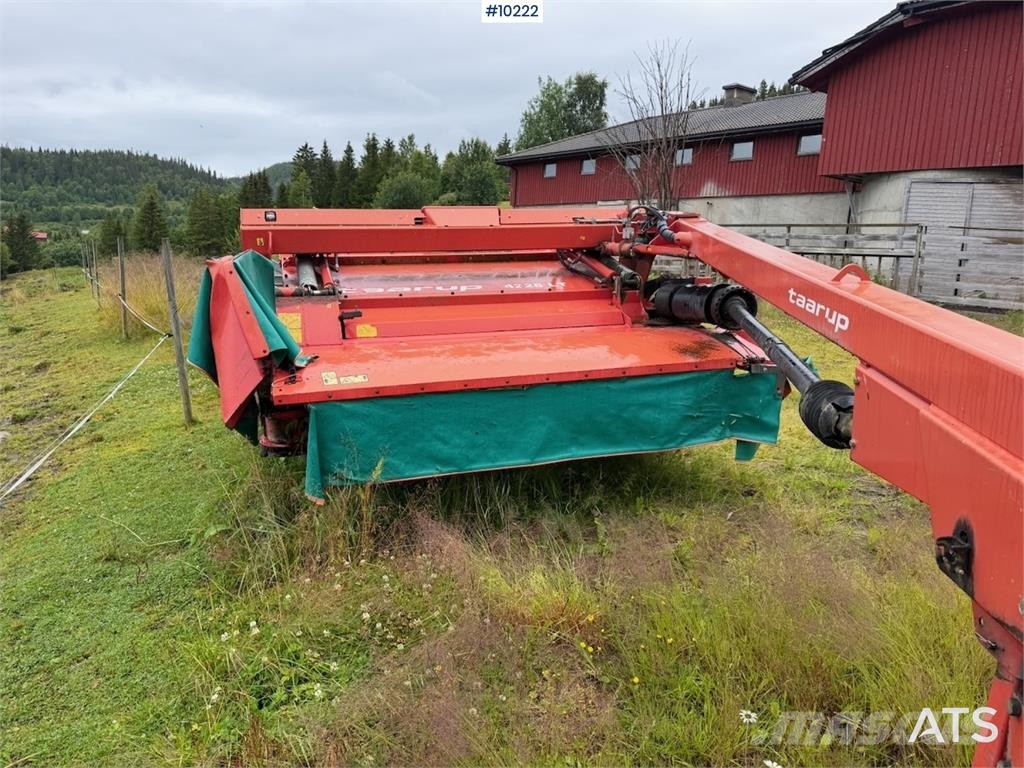 Taarup 4228 LT slåmaskin Další vyorávače, příslušenství