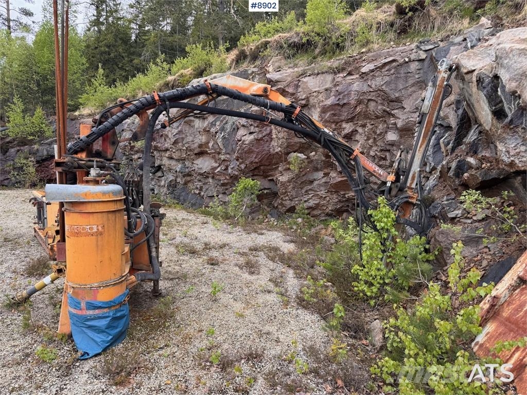Tamrock Dino 100 مكونات أخرى