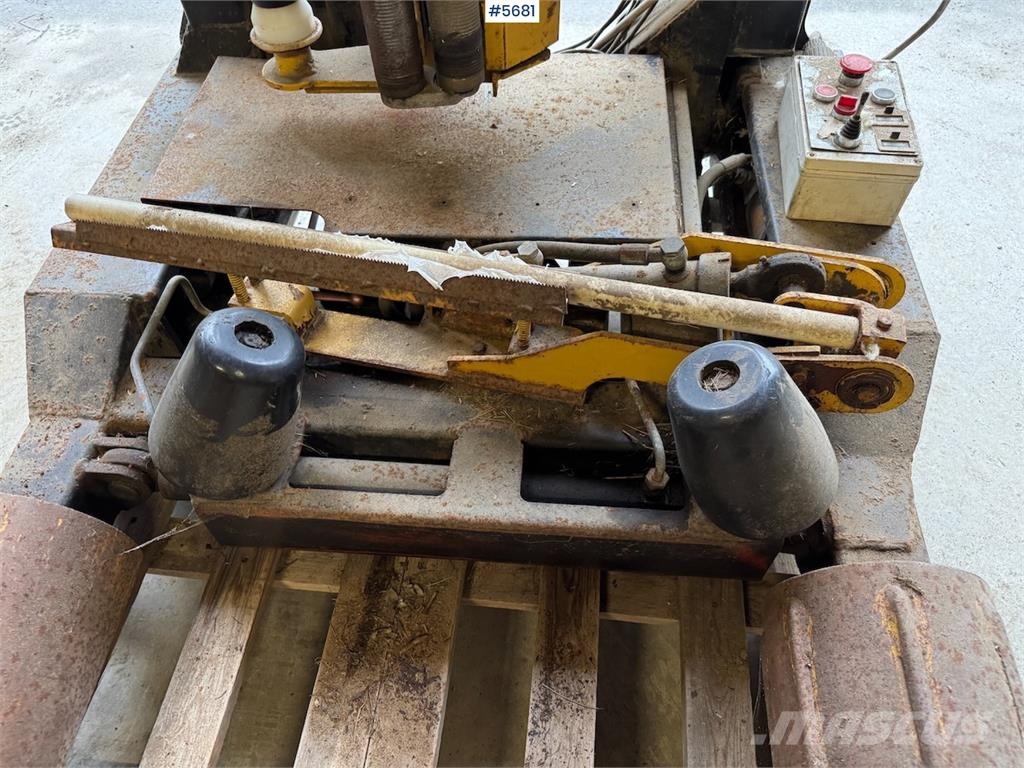 Tellefsdal Auto Wrap 1200 EH Overige rooimachines