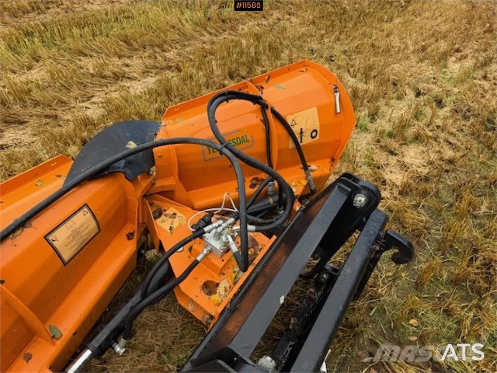 Tellefsdal VPL 2100 plog حراثات ونصول الجليد