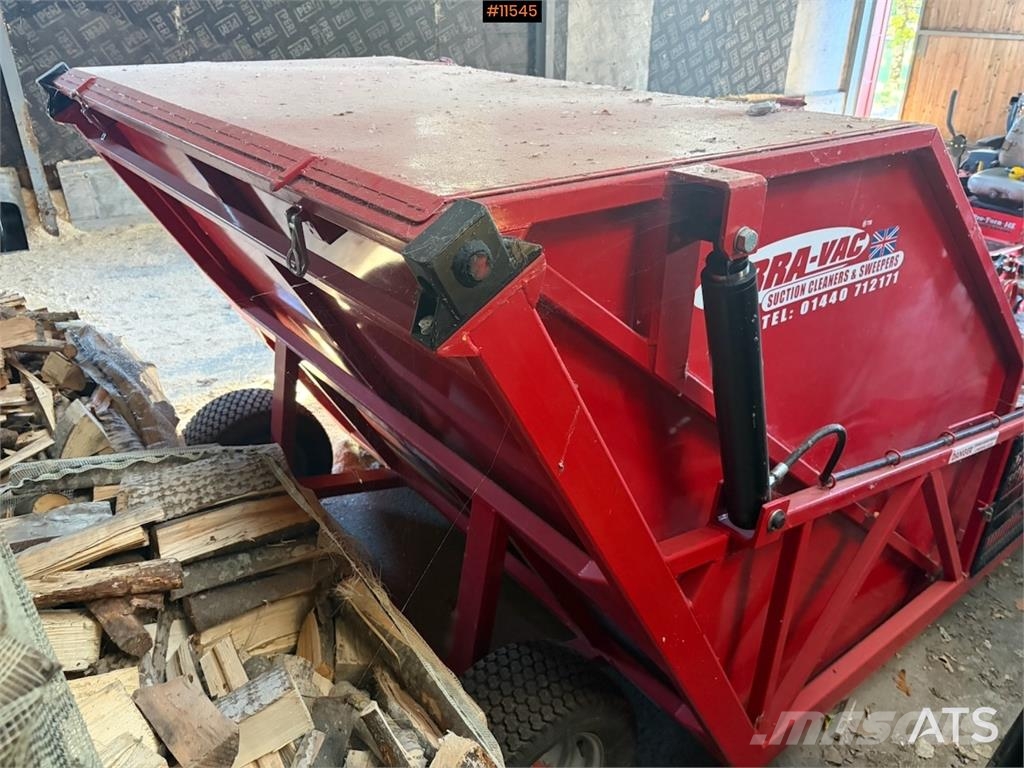 Terra-Vac Paddock Sweeper Andre komponenter
