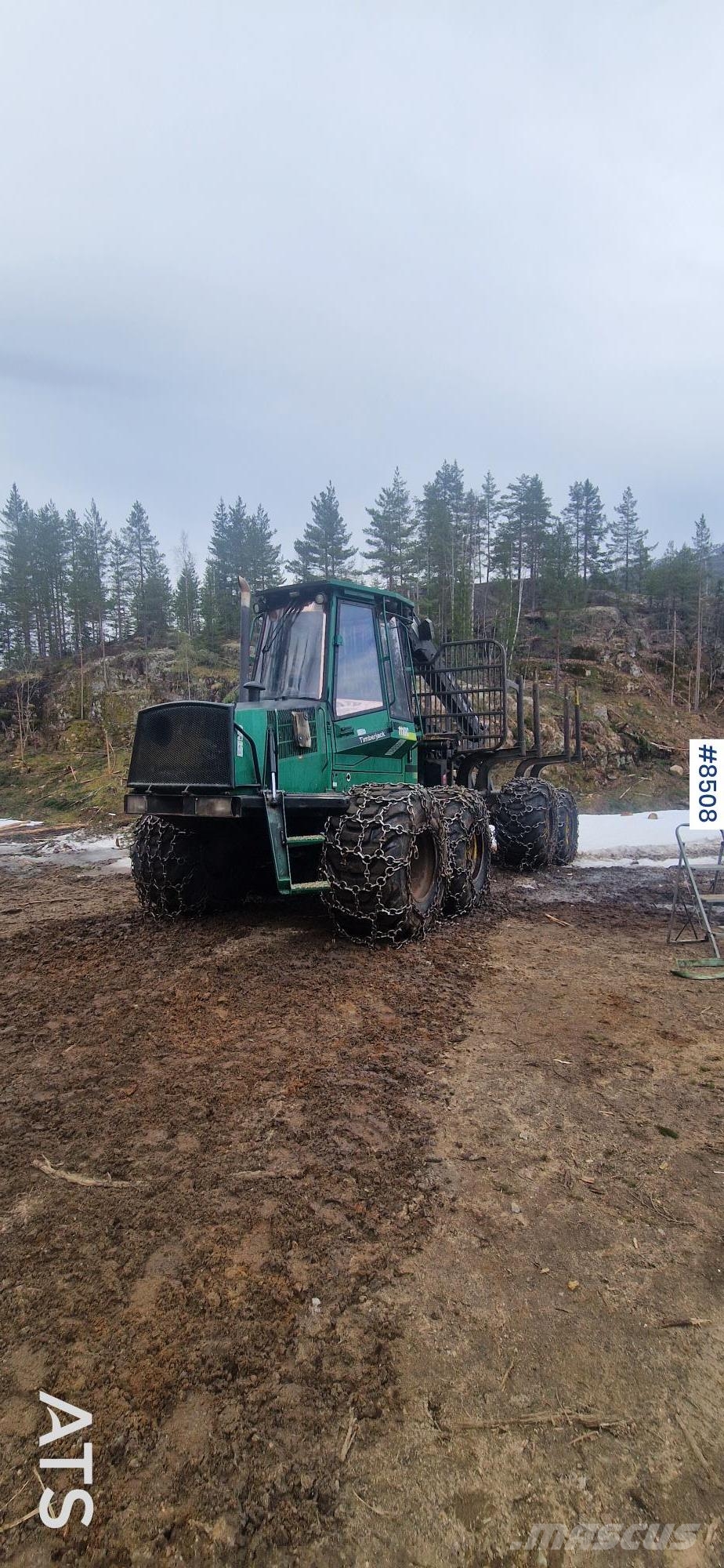 Timberjack 1110C Kuormatraktorinosturit