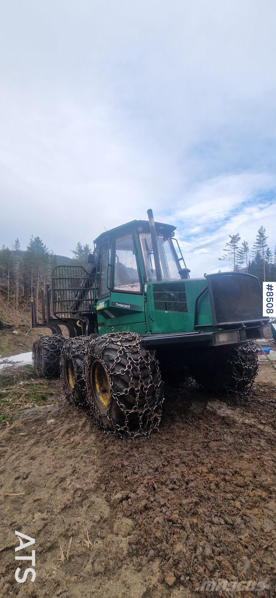 Timberjack 1110C Kuormatraktorinosturit