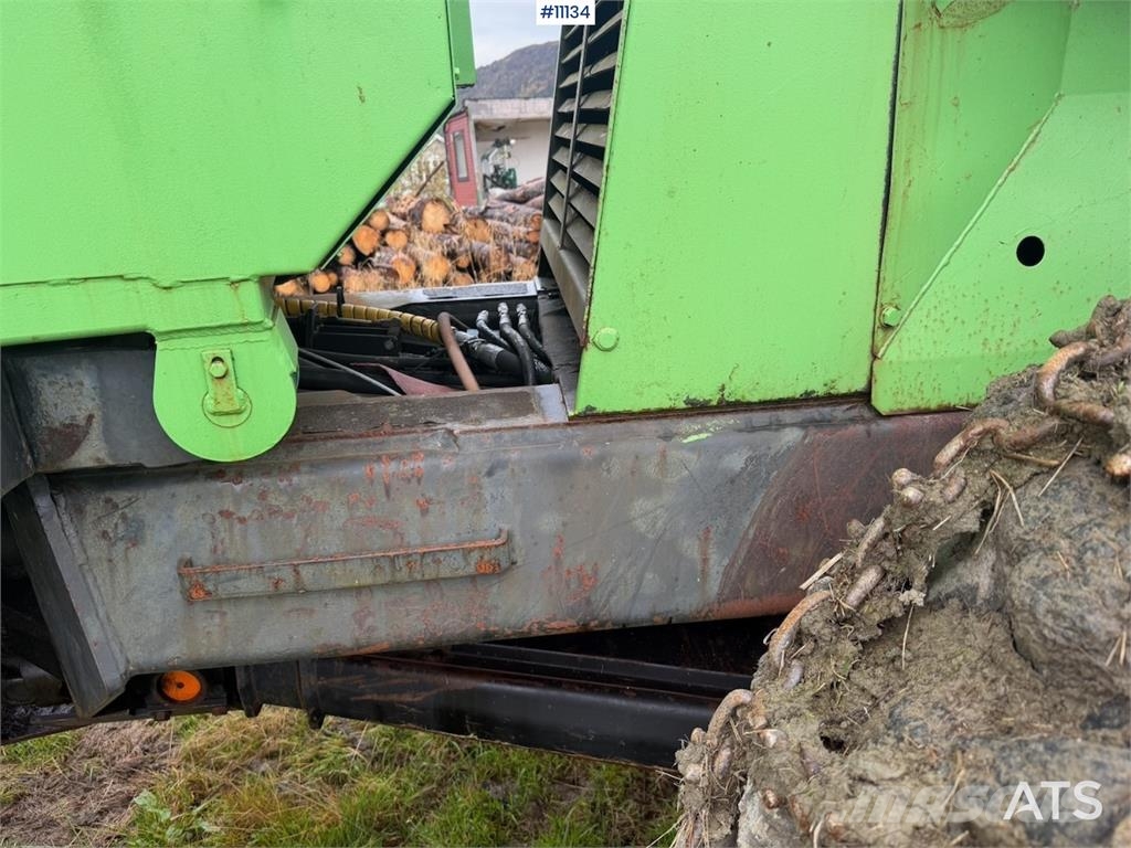 Timberjack 870 حصادات