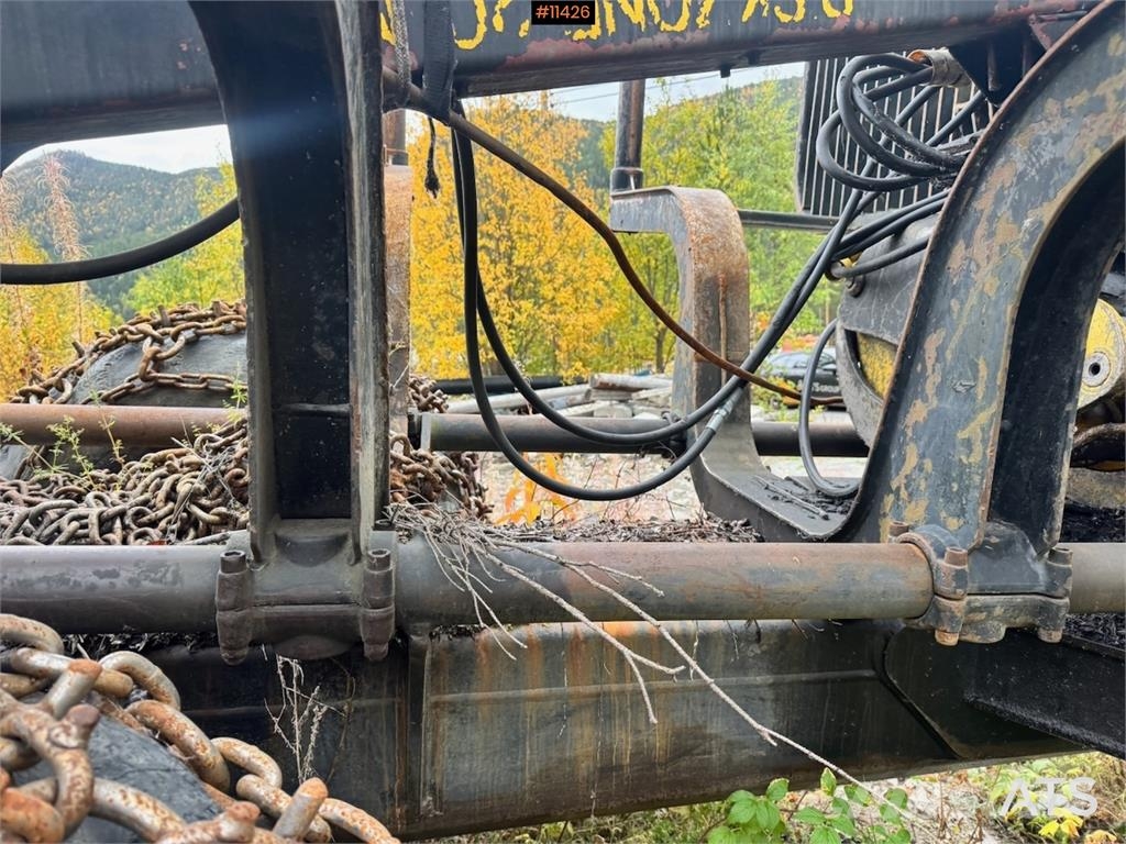 Timberjack CF510 Kuormatraktorinosturit