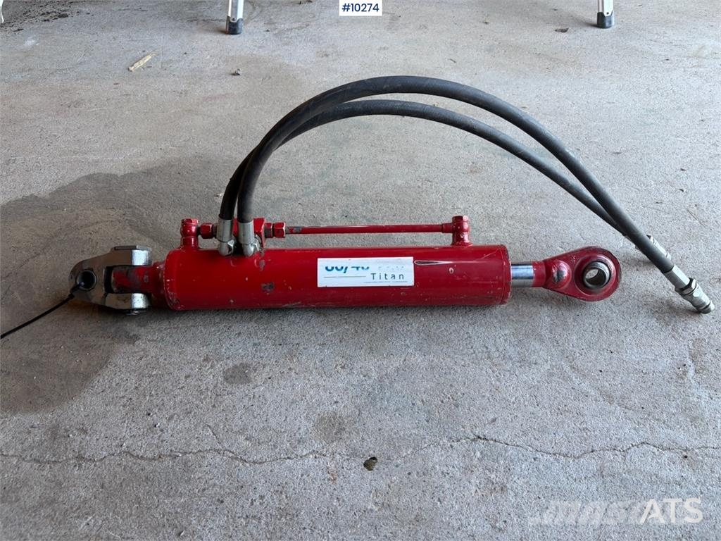 Titan Agmaster مكونات أخرى