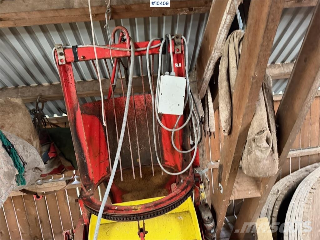 TKS Transportbånd med mater Otros accesorios para tractores