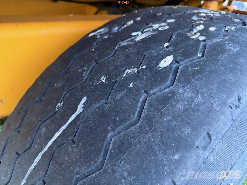 Tomsen GP18 Remolques volquete