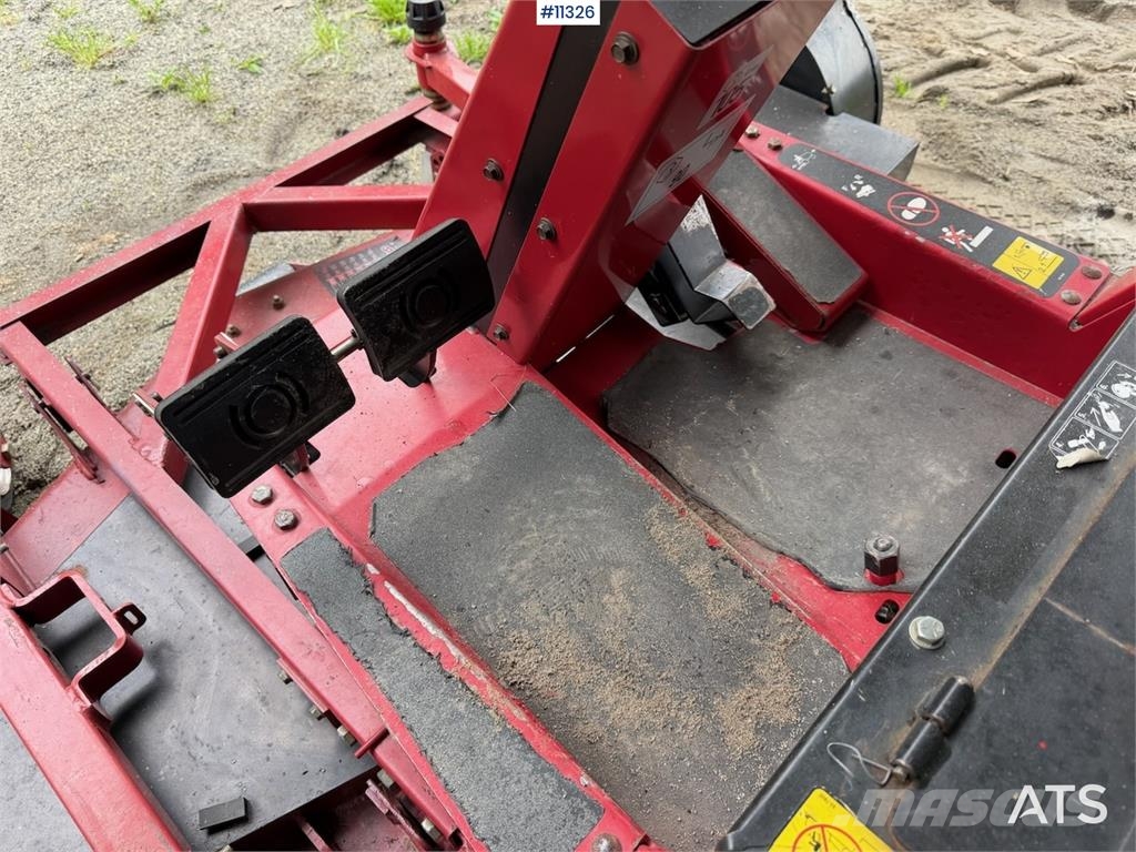 Toro Groundmaster Alte echipamente pentru recoltat