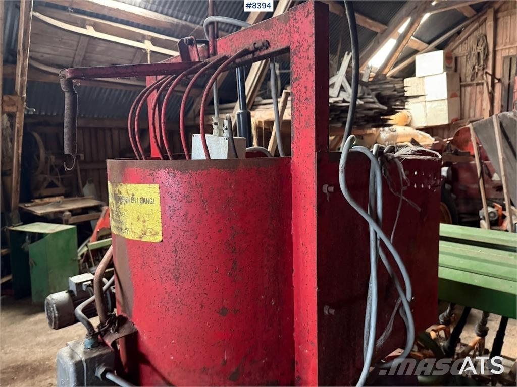  Totland Spreder معدات أخرى للحصاد