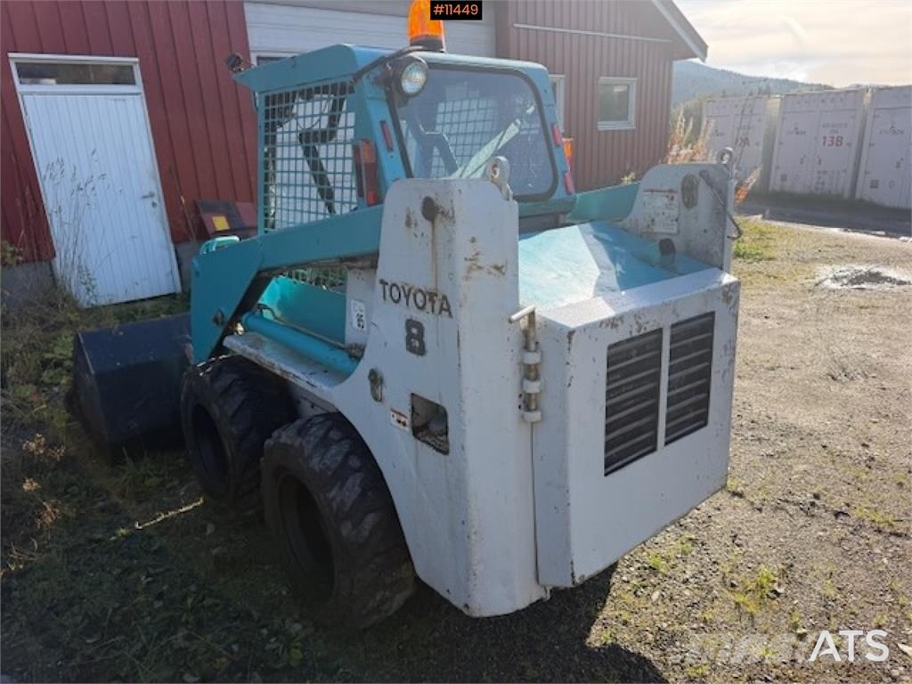 Toyota 4SDK8 Multi-purpose loaders