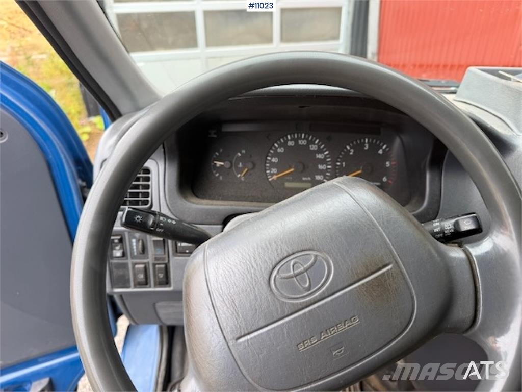 Toyota Hiace 4WD Dostavna vozila / kombiji