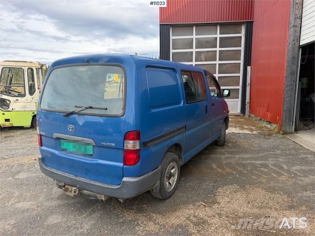 Toyota Hiace 4WD Dostavna vozila / kombiji