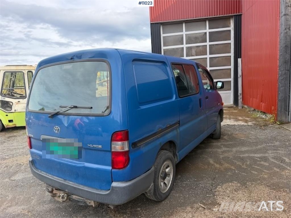 Toyota Hiace 4WD Dostavna vozila / kombiji