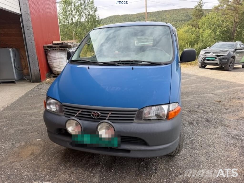 Toyota Hiace 4WD Dostavna vozila / kombiji