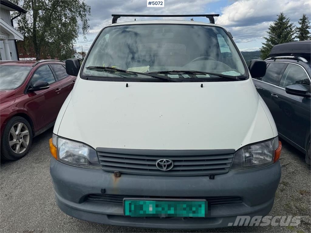 Toyota Hiace 4WD Lieferwagen