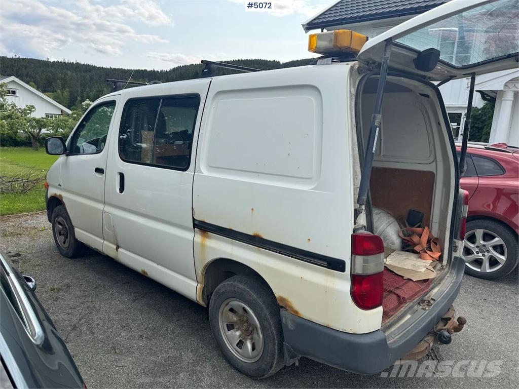 Toyota Hiace 4WD Lieferwagen
