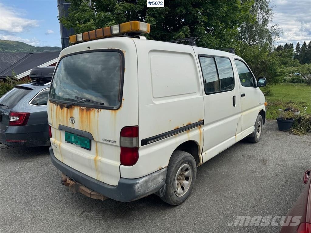 Toyota Hiace 4WD Lieferwagen