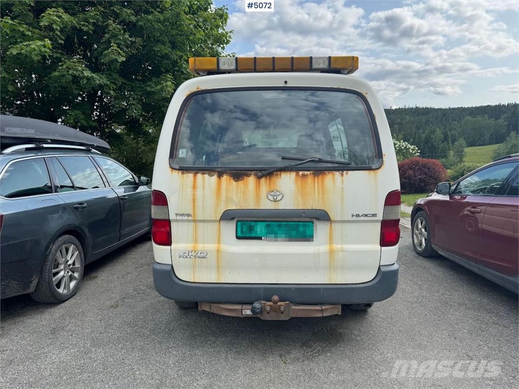 Toyota Hiace 4WD Lieferwagen