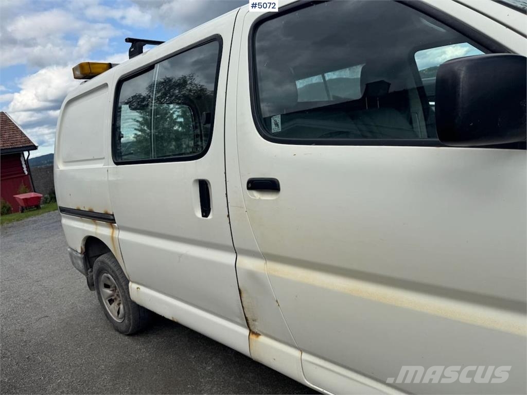 Toyota Hiace 4WD Lieferwagen