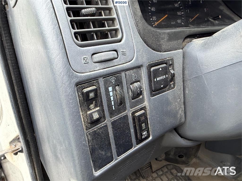 Toyota Hiace 4x4 Varebil Furgonetas /Furgón