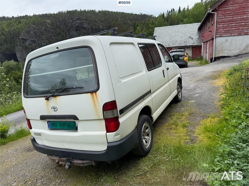 Toyota Hiace 4x4 Varebil Furgonetas /Furgón