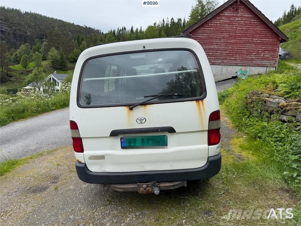 Toyota Hiace 4x4 Varebil Furgonetas /Furgón