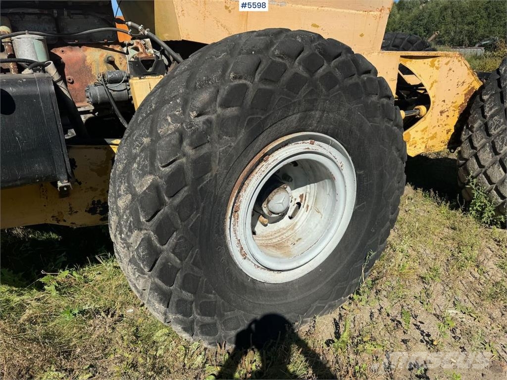 Traktor Selvbygd Tractors
