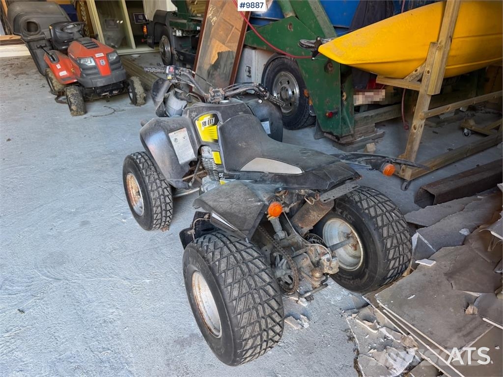 Triton 250 Mistral Mönkijät