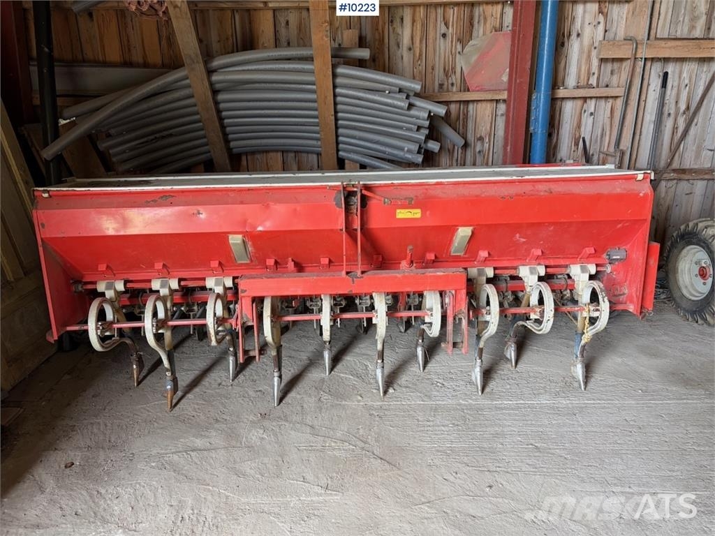 Tume 250 مثاقيب