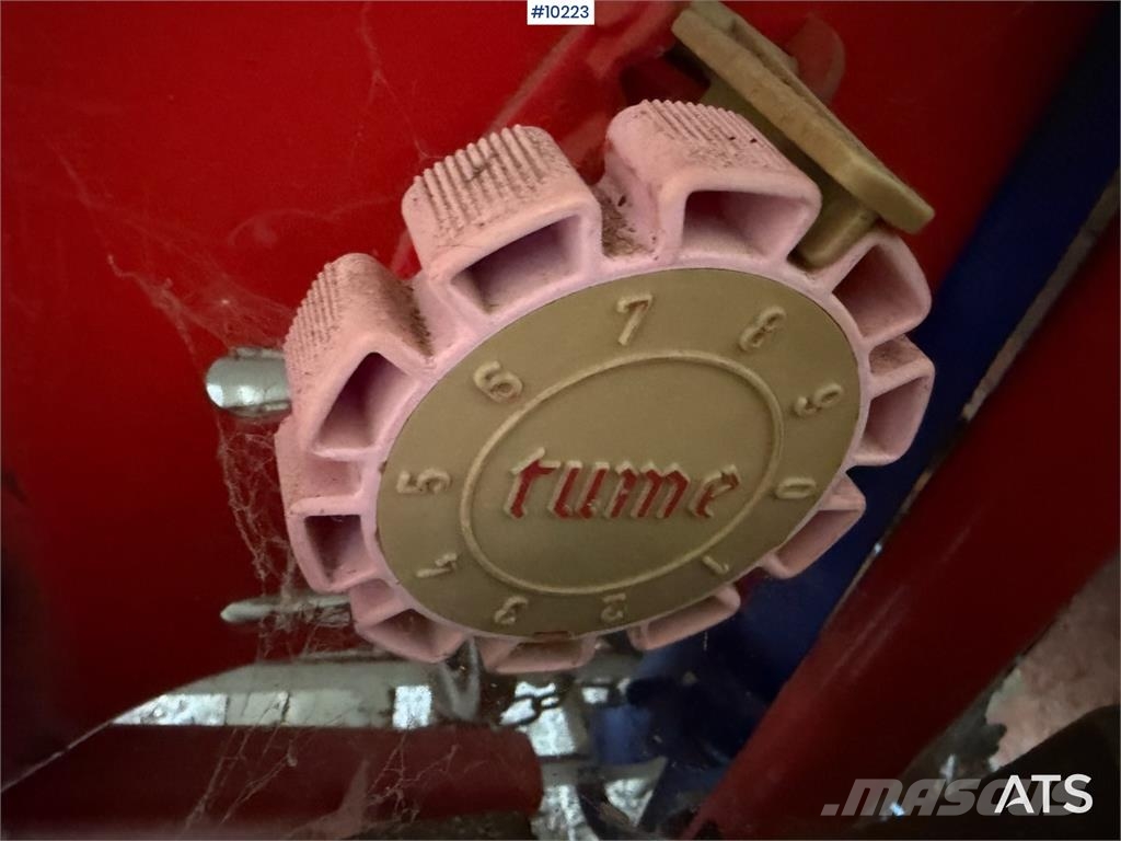 Tume 250 مثاقيب