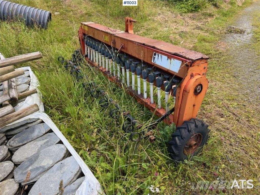 Tume HST- 2500GM gressfrømaskin Drillmaschinen