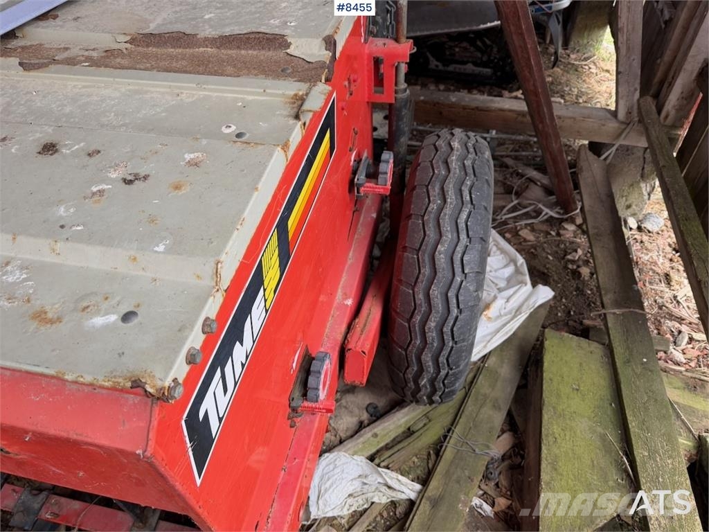 Tume KL 2500 مثاقيب