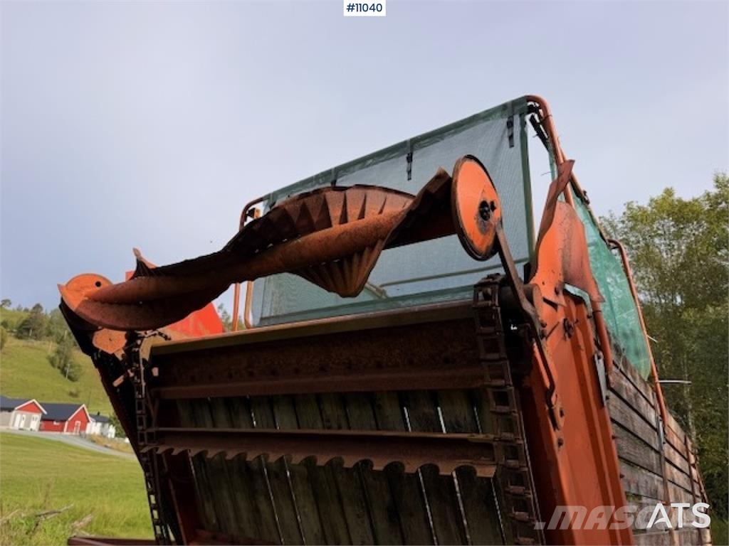 Underhaug Avlesservogn Other harvesting equipment