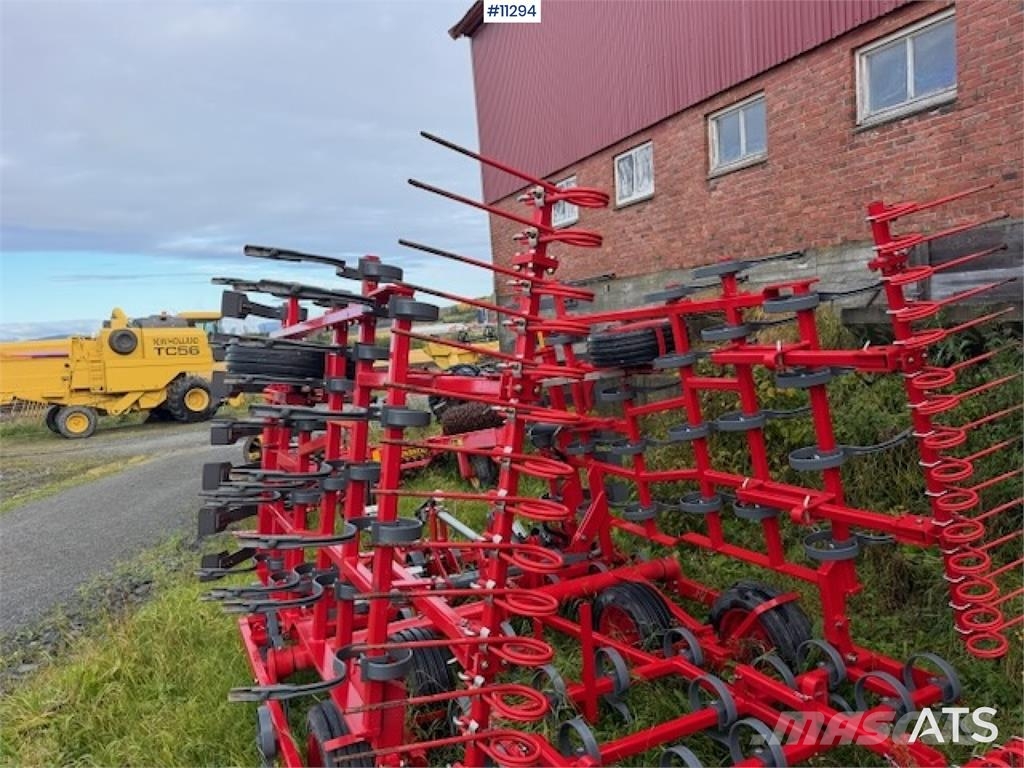 Unia Viking L5.8H harv Outras máquinas de lavoura e acessórios