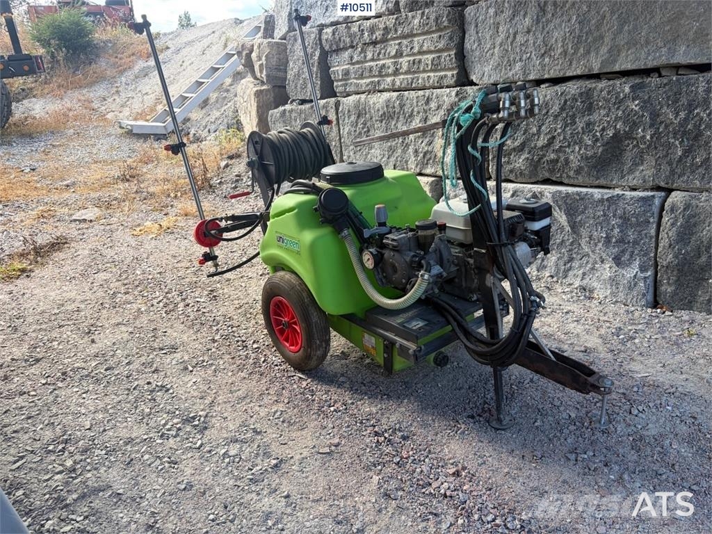 Unigreen CR125P Tractoare agricole sprayers