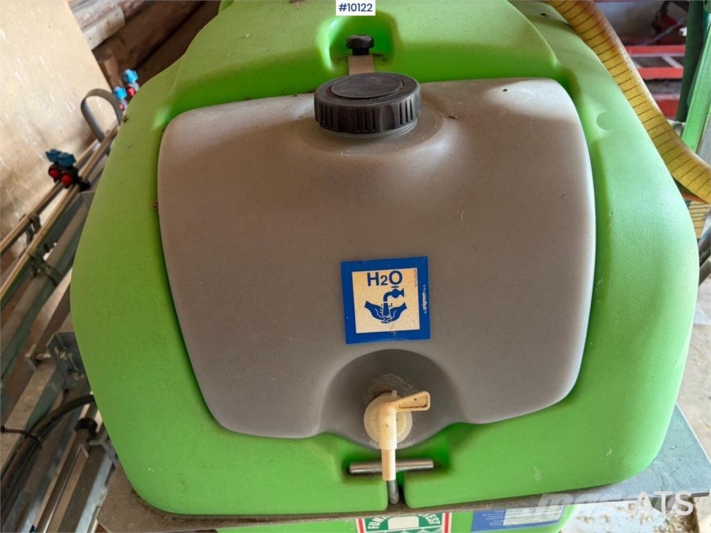 Unigreen EPCA 401 Tractoare agricole sprayers