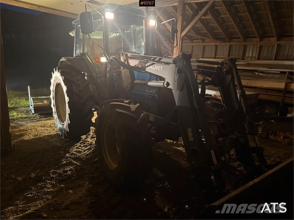 Valmet 4x4 الجرارات
