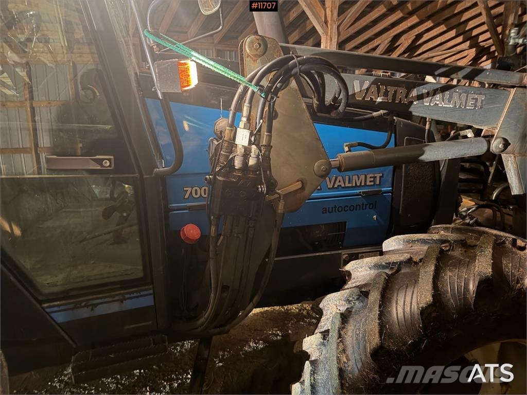 Valmet 4x4 الجرارات