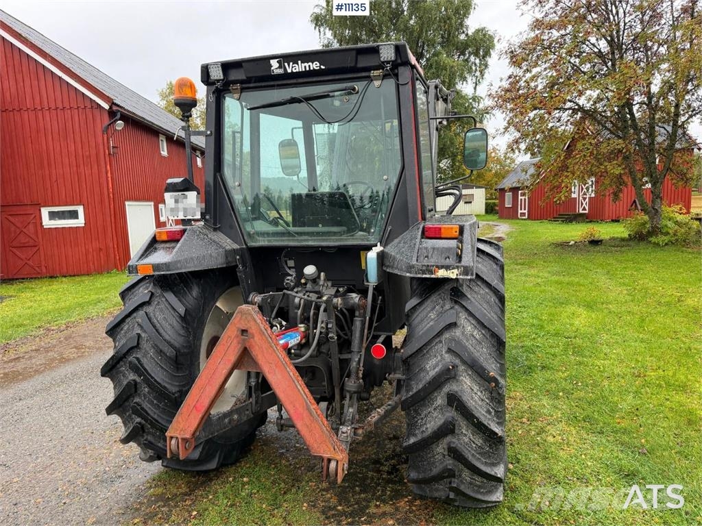 Valmet 665S-4 Traktorji