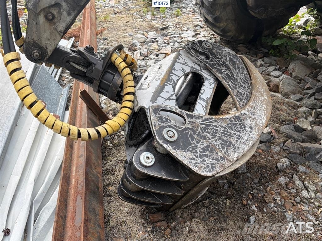 Valmet 890.1 Kuormatraktorinosturit