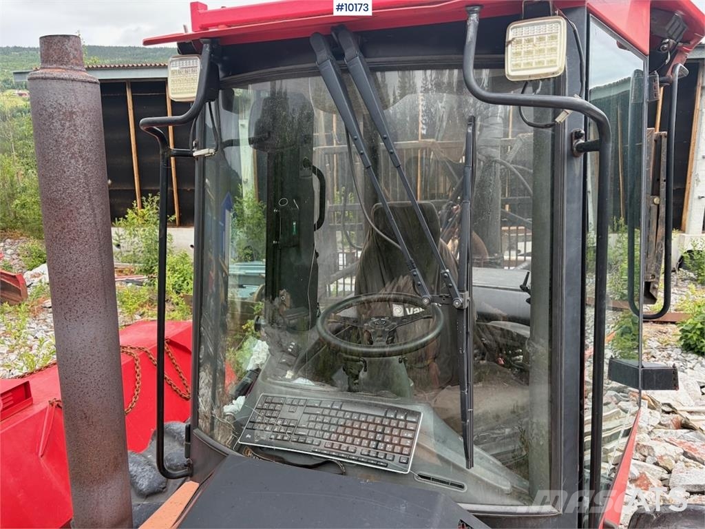 Valmet 890.1 Kuormatraktorinosturit