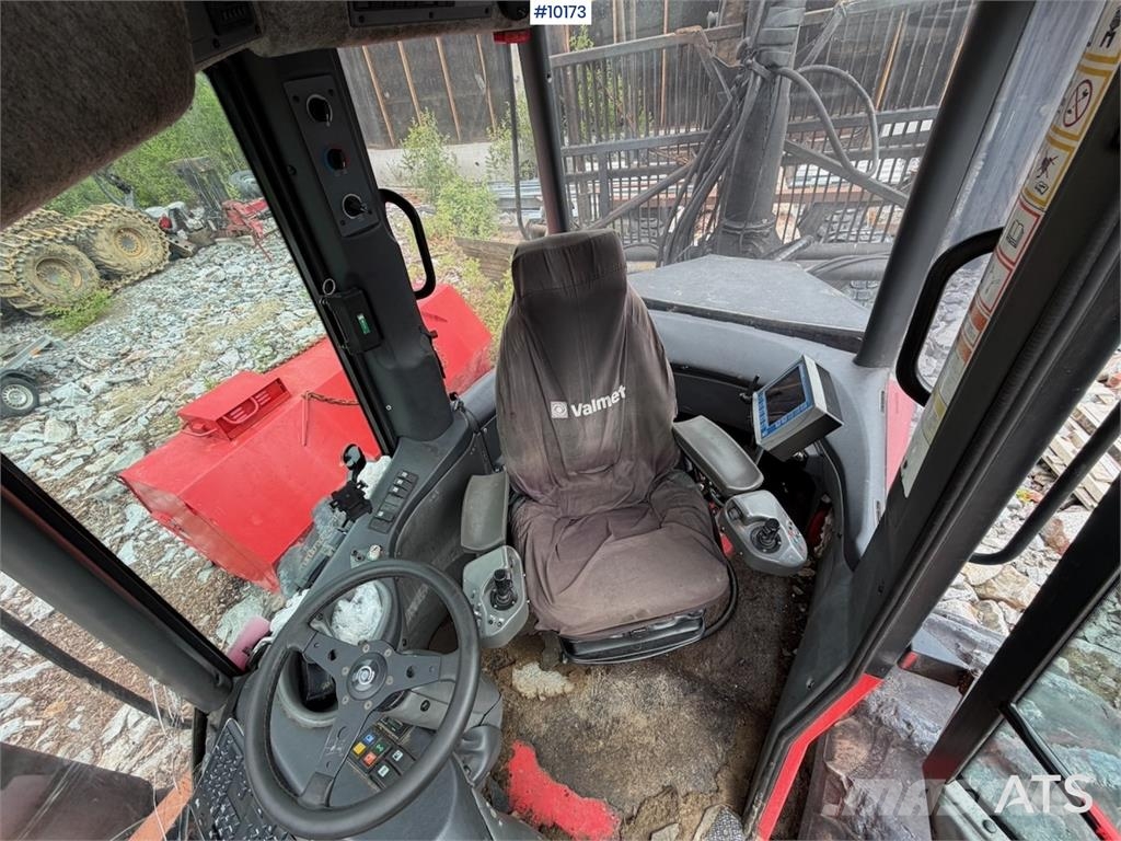 Valmet 890.1 Kuormatraktorinosturit